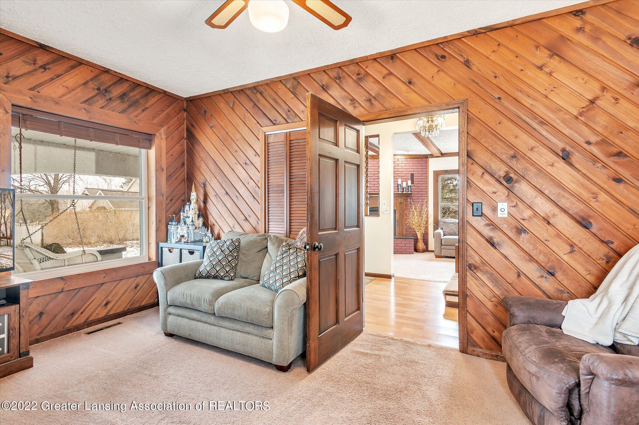 2414 Webster Road Lansing, MI 48917 - Photo 9 of 37 10--10