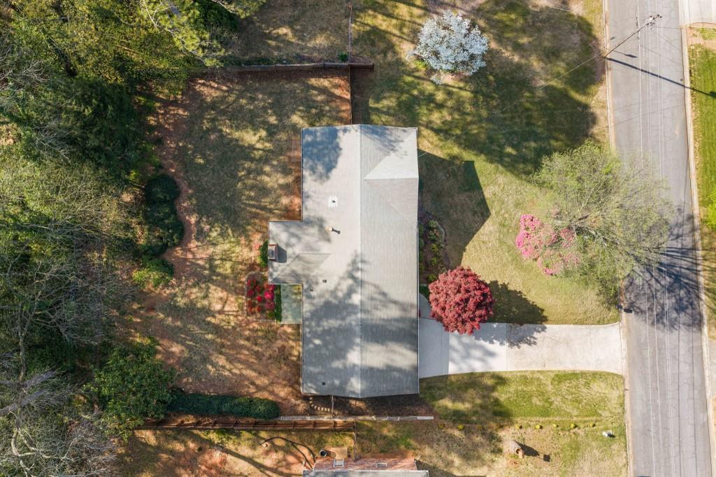 2943 Greenrock Trail Atlanta, GA 30340 - Photo 3 of 42