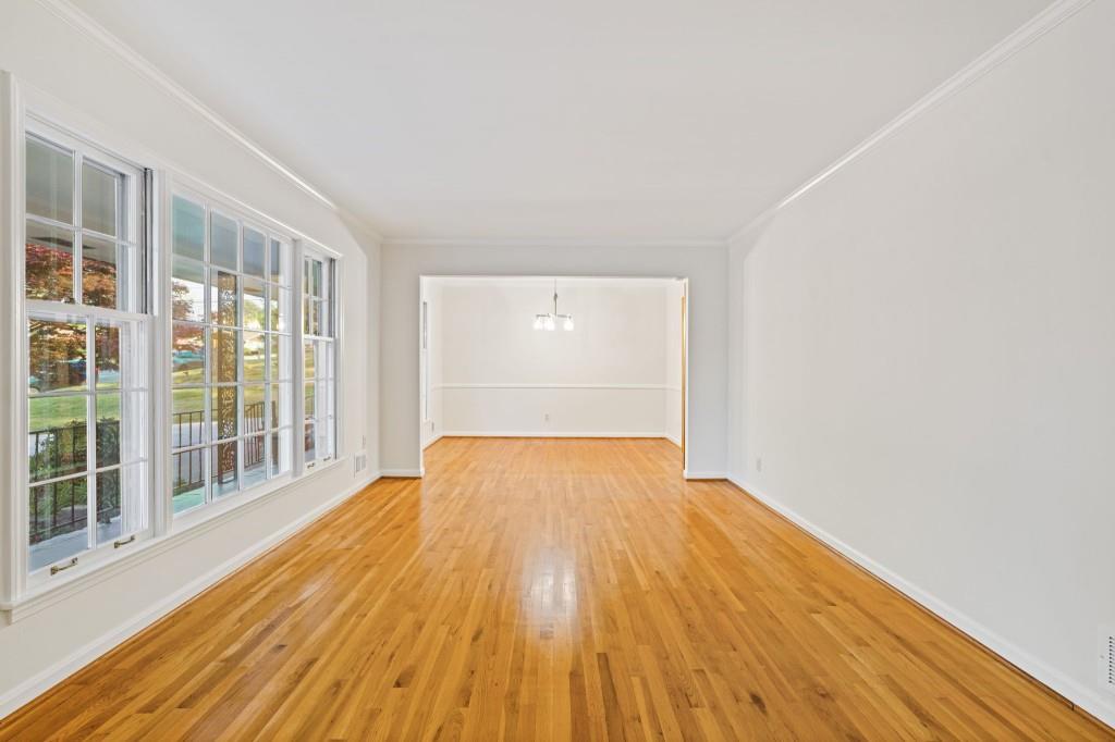 2943 Greenrock Trail Atlanta, GA 30340 - Photo 6 of 42