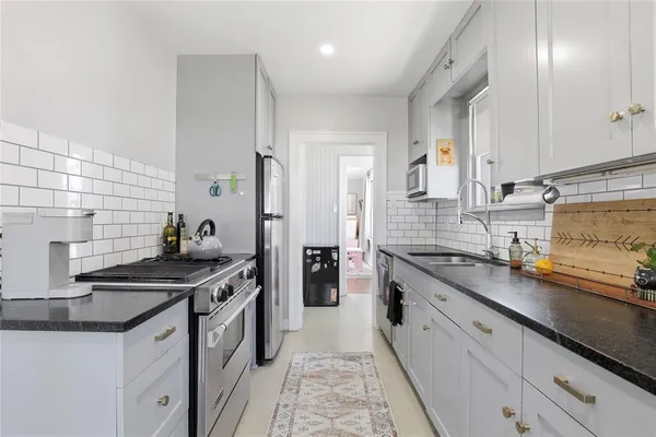 $2,400 | 4121 Pershing Avenue, Fort Worth, TX 76107