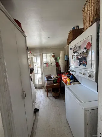 $949,000 | 4055-4059 Murdock Avenue | Edenwald