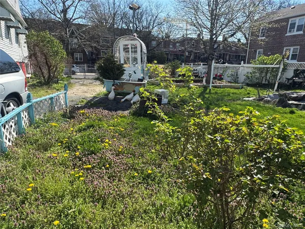$949,000 | 4055-4059 Murdock Avenue | Edenwald