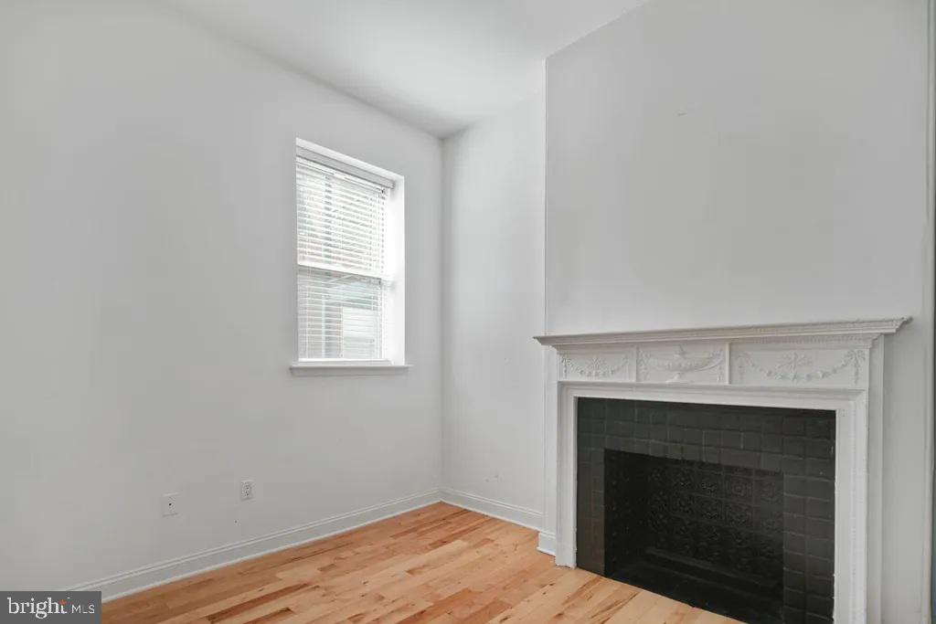 1311 Spruce Street, Unit 101 Philadelphia, PA 19107 - Photo 5 of 8