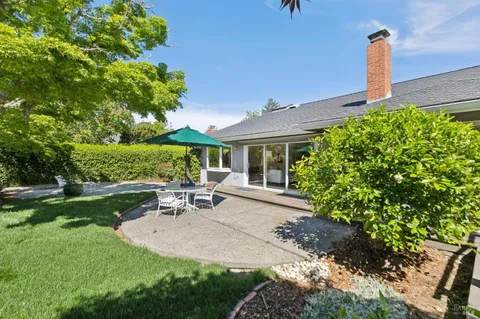 $1,750,000 | 85 Berens Drive, Kentfield, CA 94904
