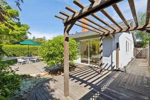 $1,750,000 | 85 Berens Drive, Kentfield, CA 94904