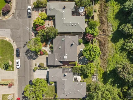 $1,750,000 | 85 Berens Drive, Kentfield, CA 94904