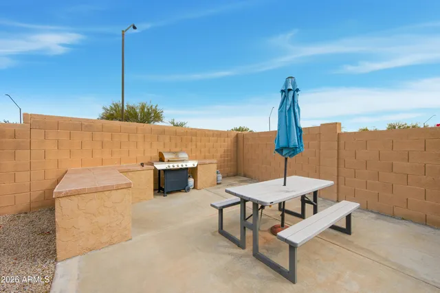 $2,200 | 12675 South 175th Avenue, Goodyear, AZ 85338