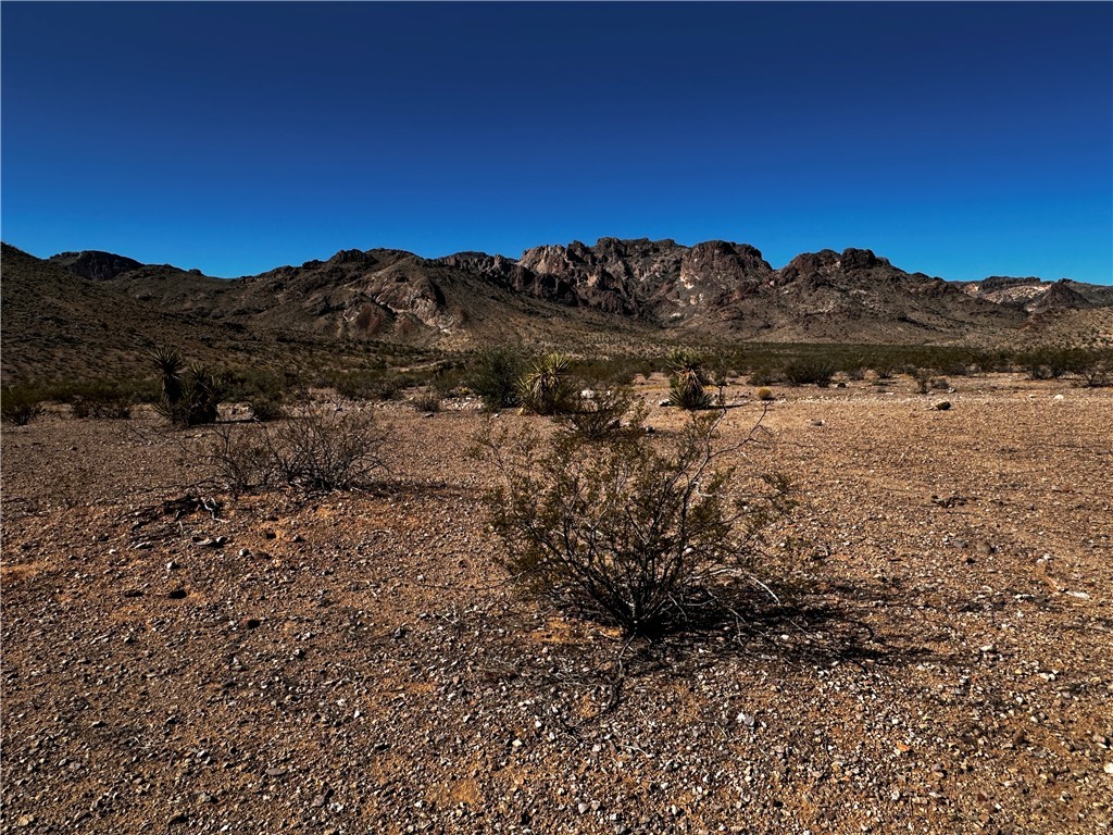 3948 Kaibab Road, Unit 6/10 Golden Valley, AZ 86413 - Photo 11 of 16 View of mountain background