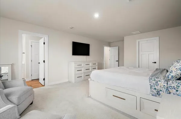 $585,000 | 319 Atkinson Drive, Sugar Grove, IL 60554