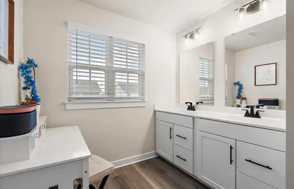 $585,000 | 319 Atkinson Drive, Sugar Grove, IL 60554