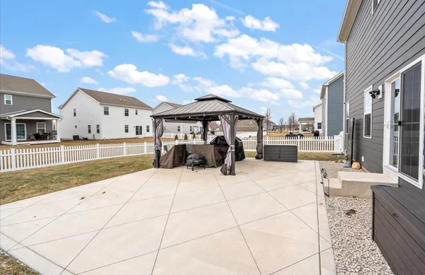 $585,000 | 319 Atkinson Drive, Sugar Grove, IL 60554