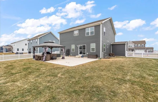 $585,000 | 319 Atkinson Drive, Sugar Grove, IL 60554