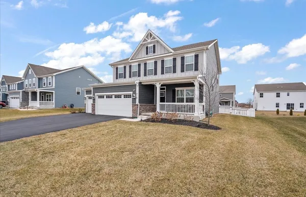 $585,000 | 319 Atkinson Drive, Sugar Grove, IL 60554