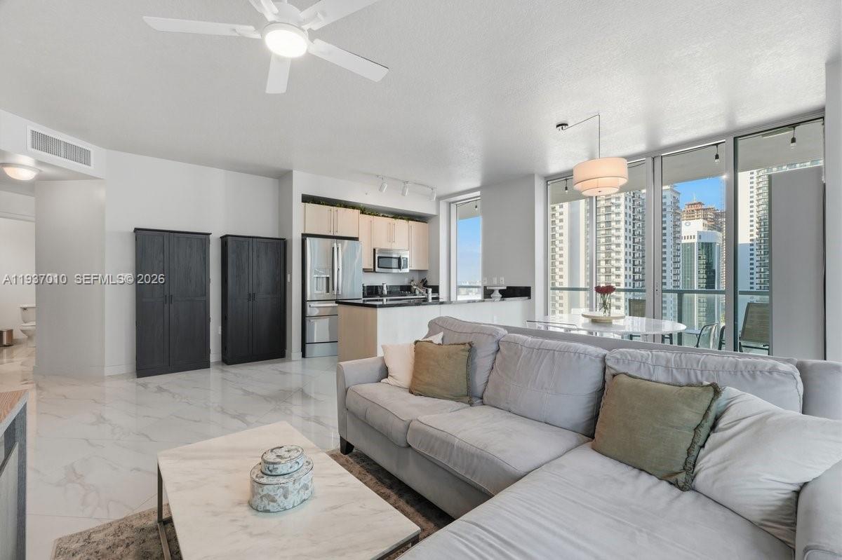 1111 Southwest 1st Avenue, Unit 2420N Miami, FL 33130 - Photo 16 of 31