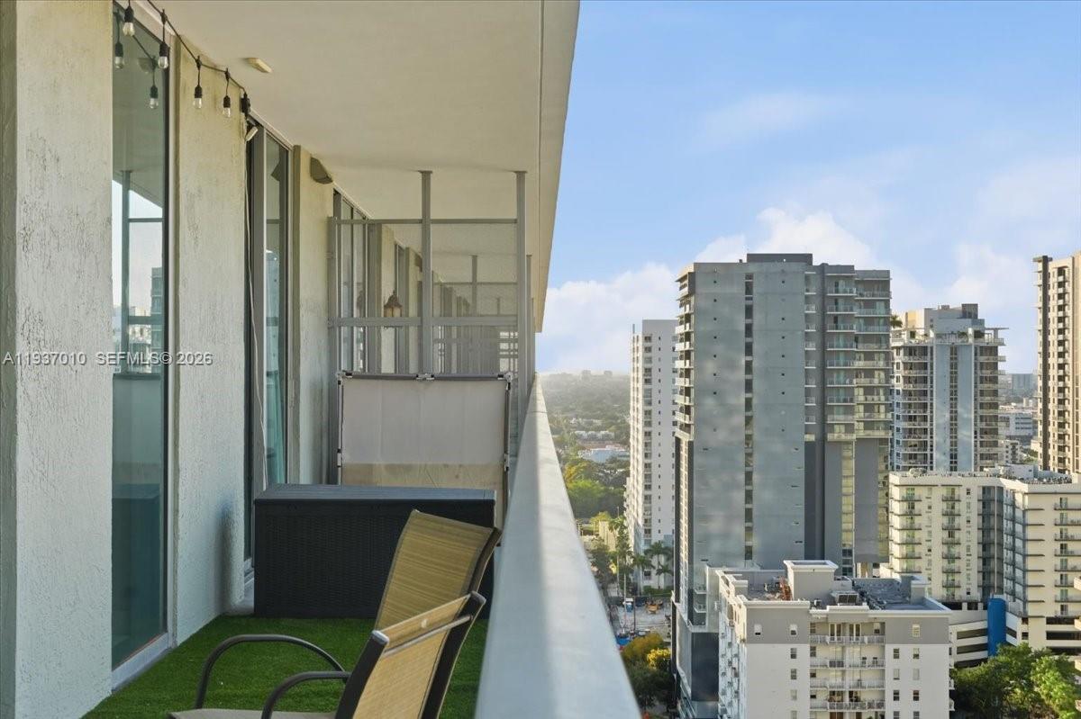 1111 Southwest 1st Avenue, Unit 2420N Miami, FL 33130 - Photo 21 of 31