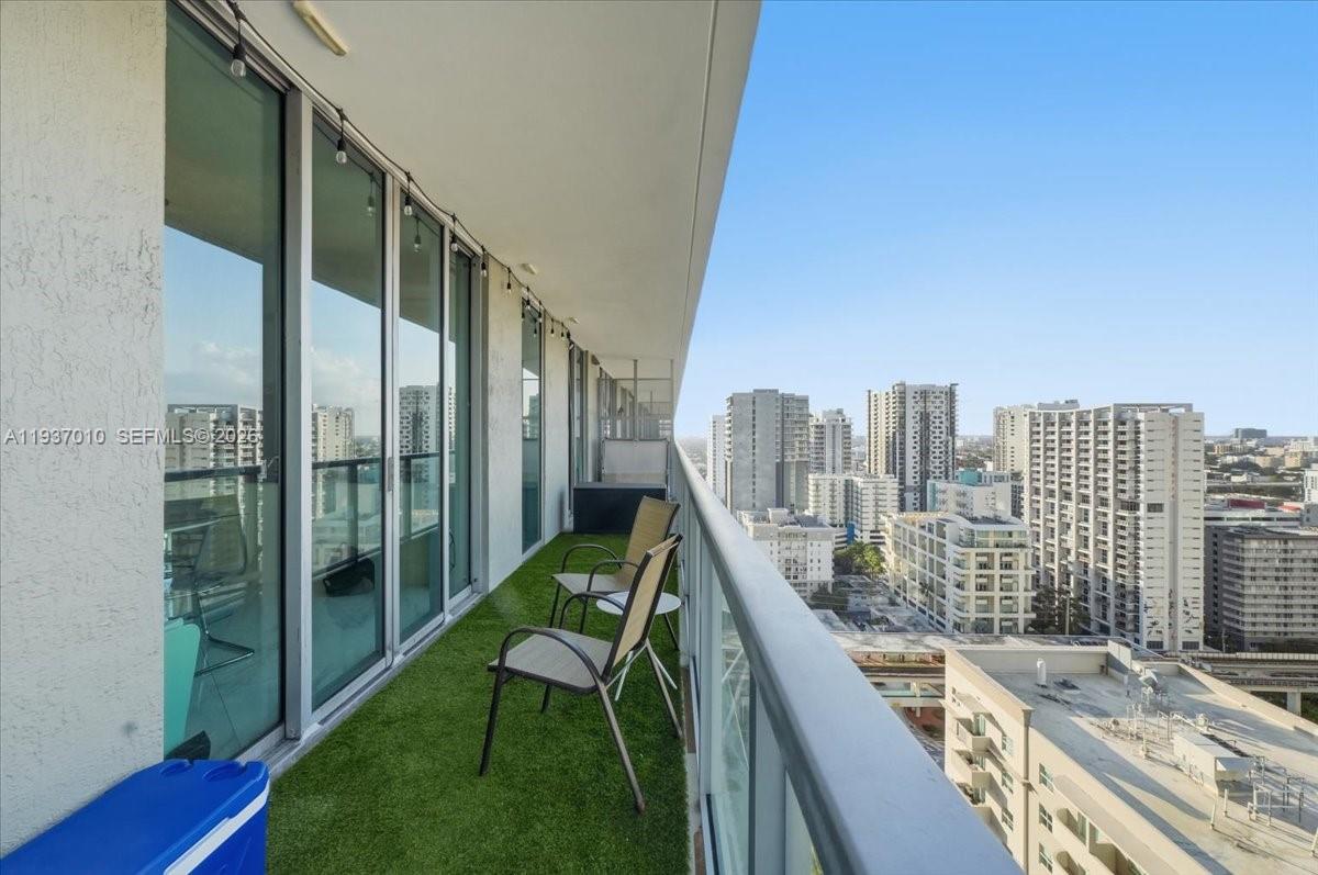 1111 Southwest 1st Avenue, Unit 2420N Miami, FL 33130 - Photo 23 of 31