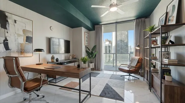 $615,000 | 1111 Southwest 1st Avenue, Unit 2420N, Miami, FL 33130