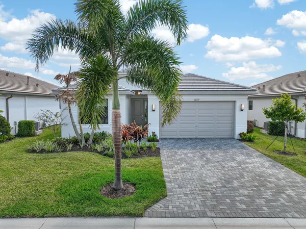 $524,000 | 12719 Southwest Blue Mangrove Parkway, Port St. Lucie, FL 34987