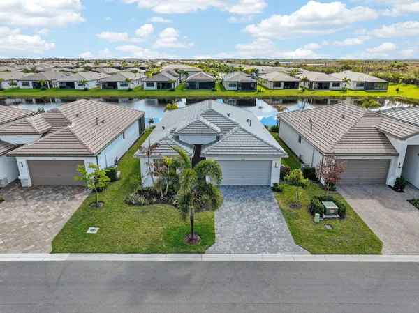 $524,000 | 12719 Southwest Blue Mangrove Parkway, Port St. Lucie, FL 34987