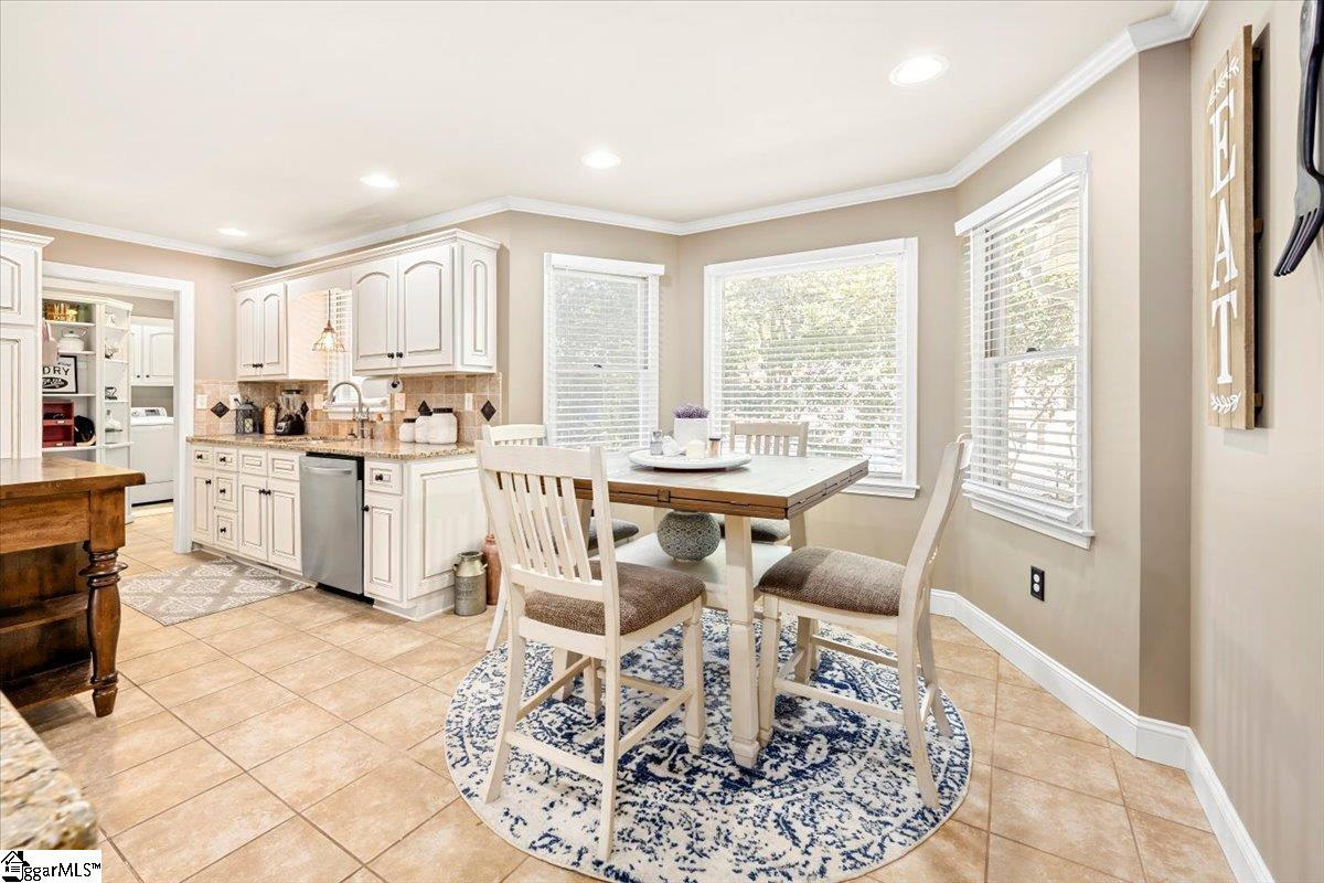 203 Kensington Road Easley, SC 29642 - Photo 16 of 39 Gallery Image 16