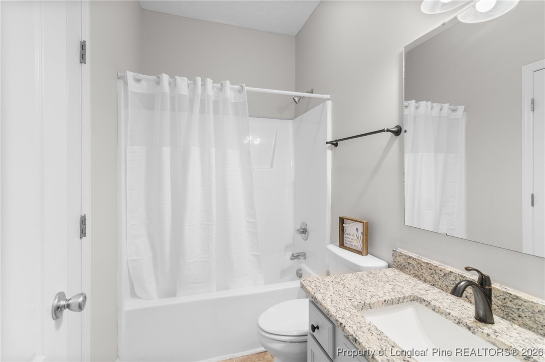 2053 Yellowbrick Road Fayetteville, NC 28314 - Photo 28 of 42 Downstairs hall bath