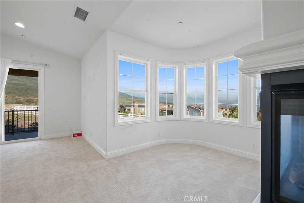 4925 Lone Acres Court Rancho Cucamonga, CA 91737 - Photo 38 of 68 an empty room with windows