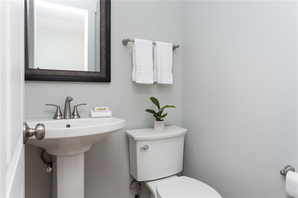 801 North Rural Street Indianapolis, IN 46201 - Photo 22 of 32