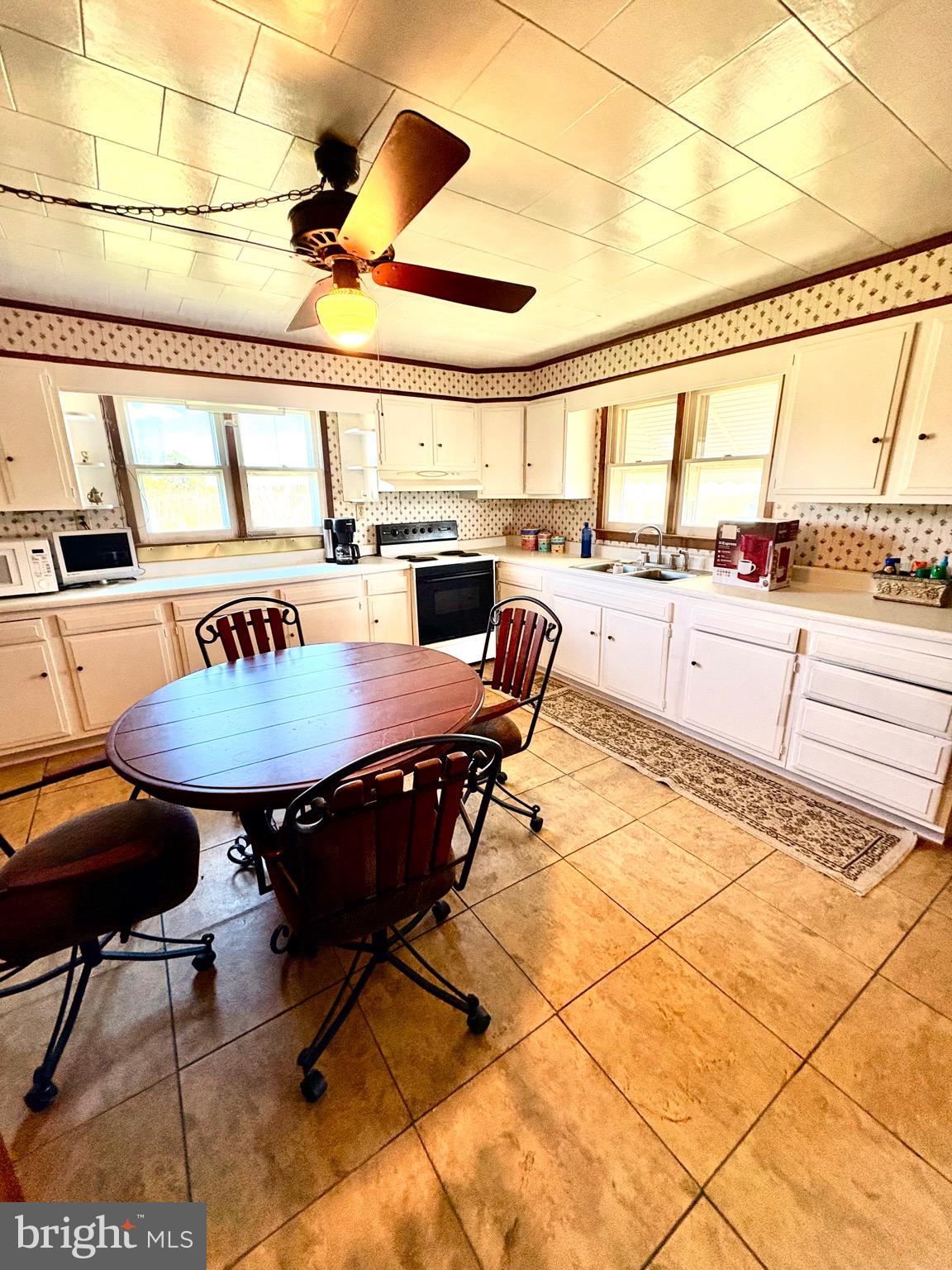 3191 Marsh Road Ewell, MD 21824 - Photo 15 of 30 Kitchen