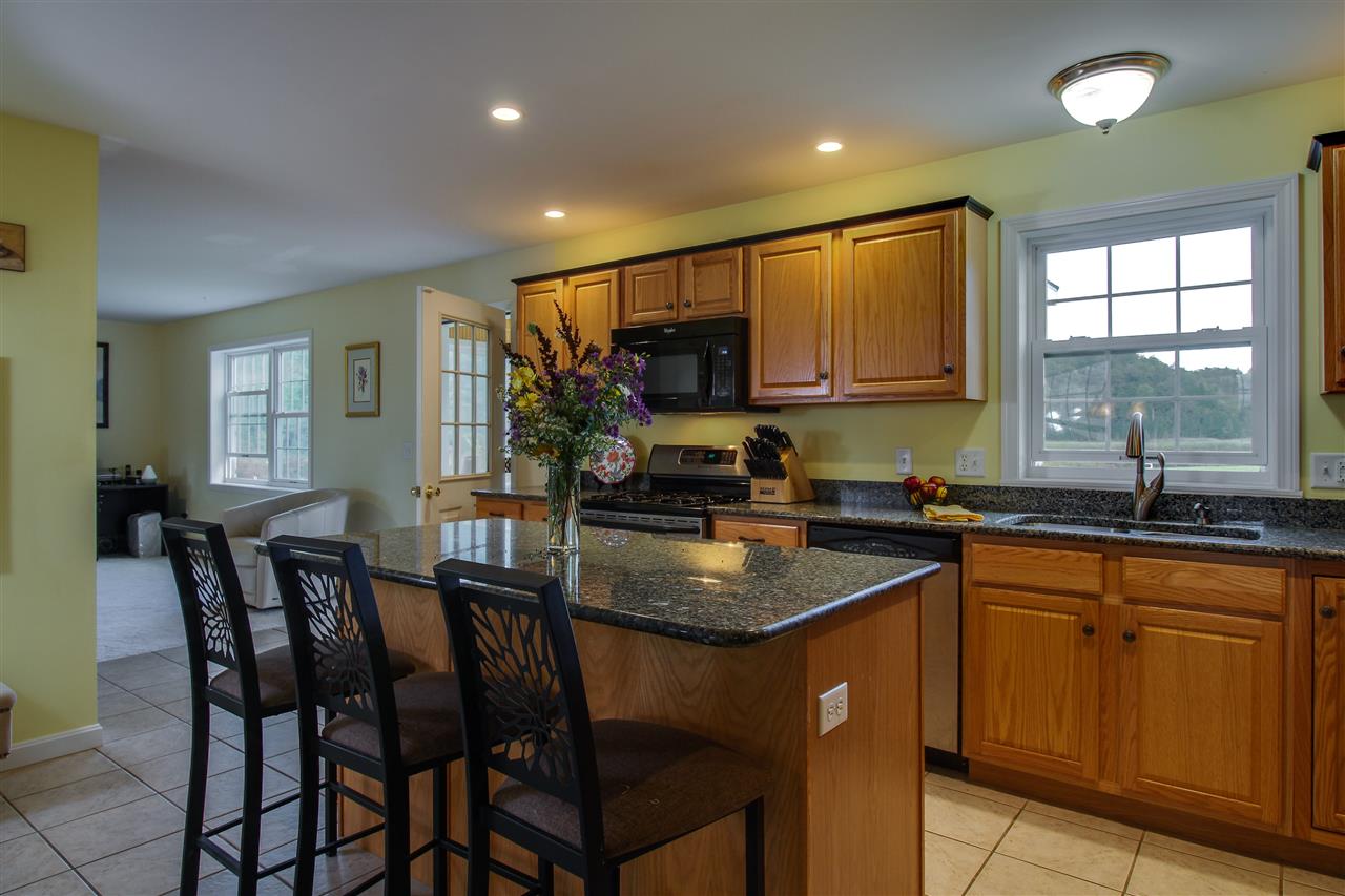 961 Lake Road Milton, VT 05468 - Photo 8 of 31