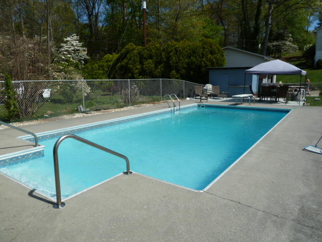 7908 Castlecomb Road Powell, TN 37849 - Photo 22 of 31 P1170656
