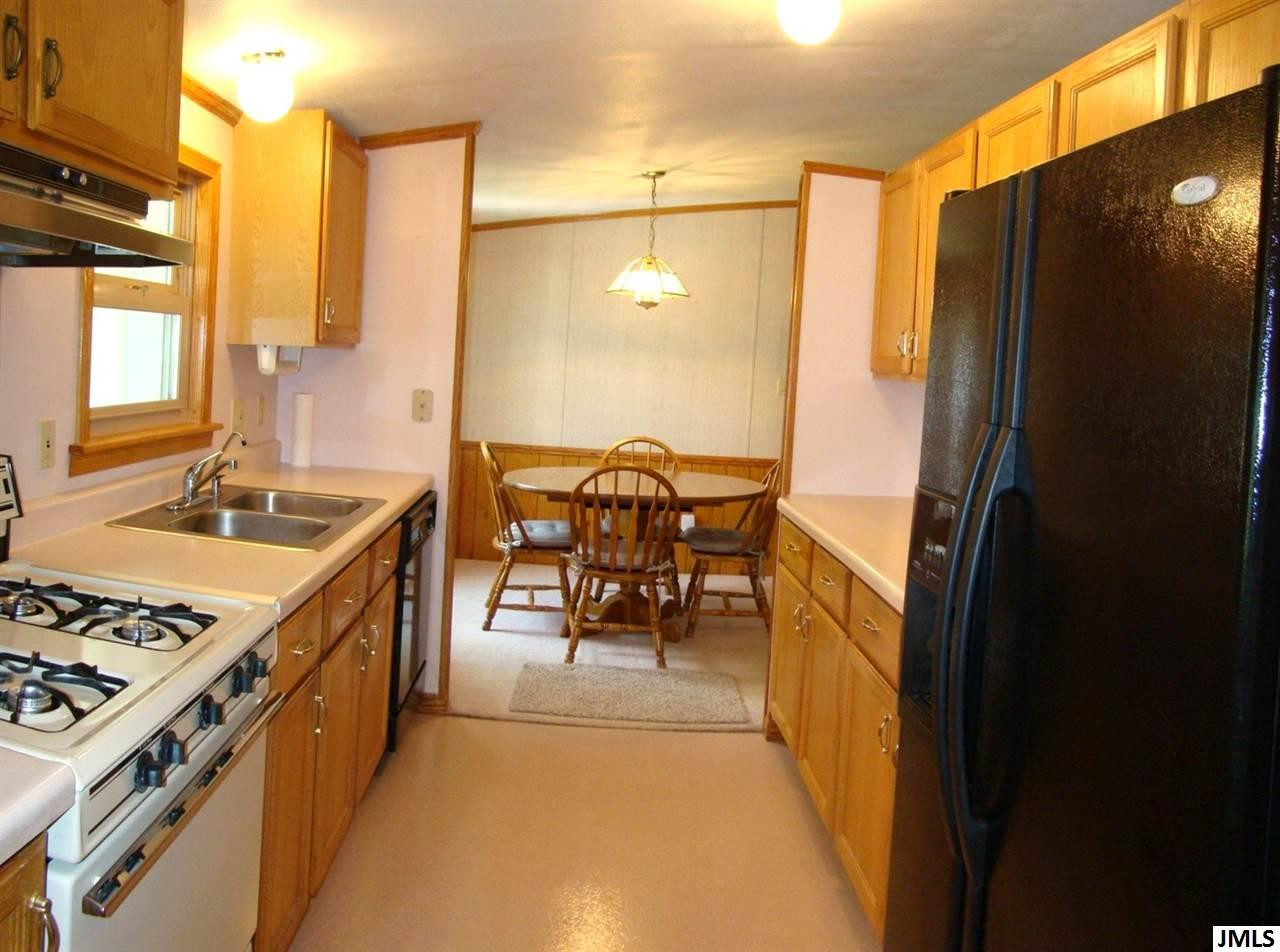 105 Reiniche Road Horton, MI 49246 - Photo 9 of 31 Photo 12