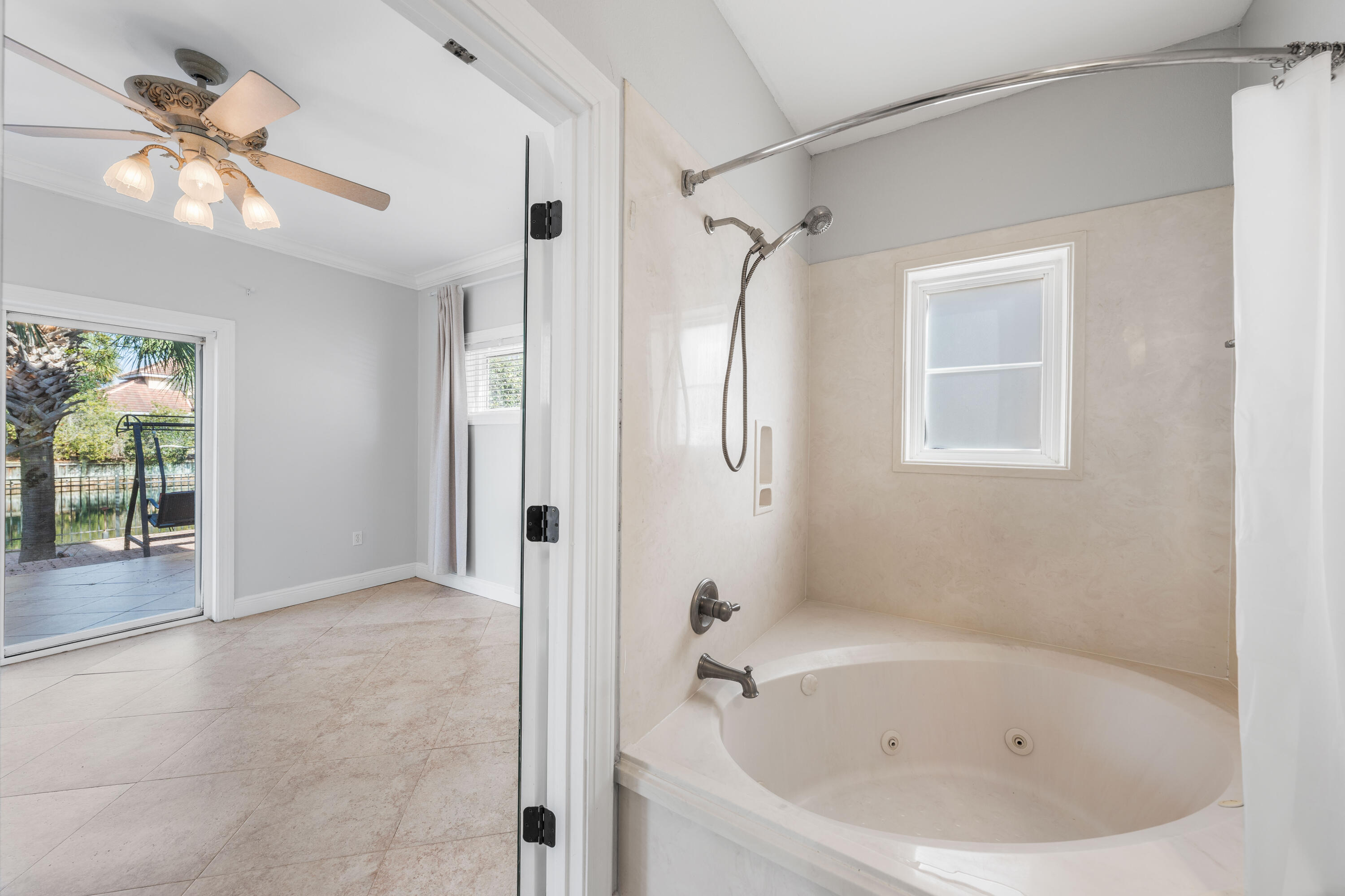 272 Calusa Boulevard Destin, FL 32541 - Photo 14 of 34 272 Calusa-13