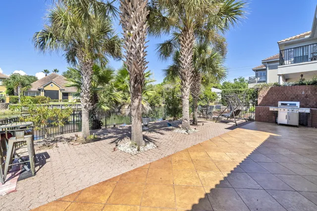 $525,000 | 272 Calusa Boulevard, Destin, FL 32541