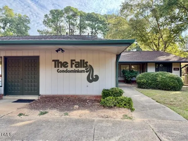 $1,450 | 1208 Manassas Court, Unit A, Raleigh, NC 27609