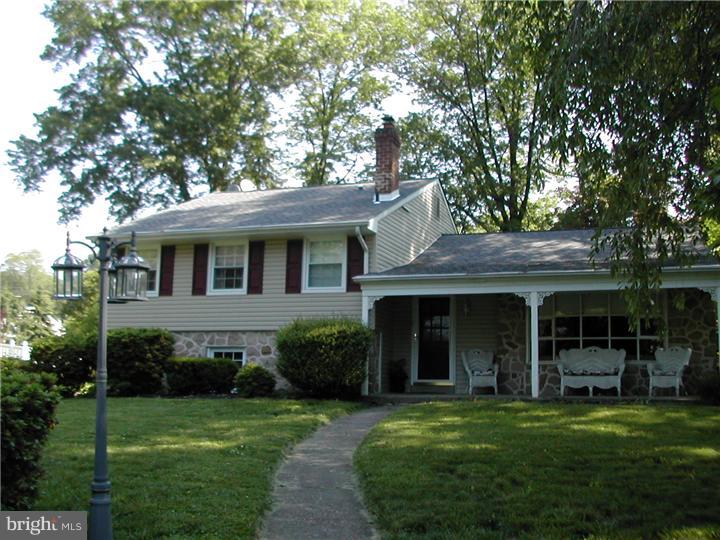 955 Springhouse Road Jenkintown, PA 19046 - Photo 4 of 10 Exterior Front