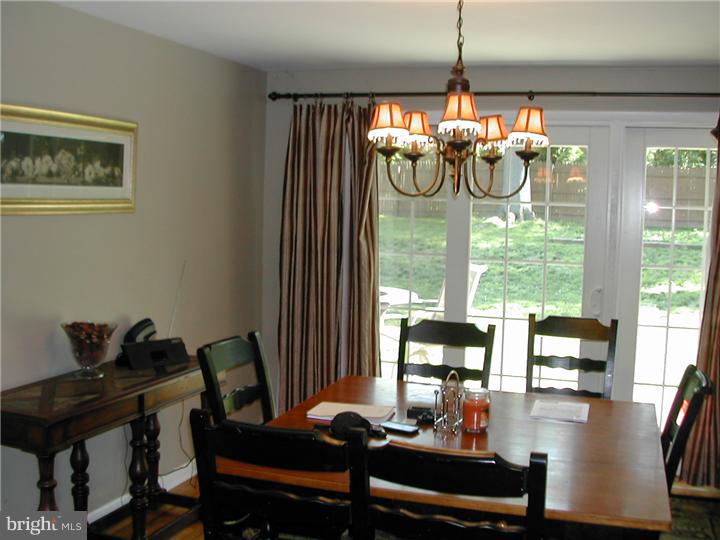 955 Springhouse Road Jenkintown, PA 19046 - Photo 8 of 10 Dining Room