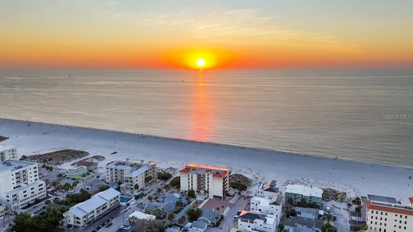 $1,795,000 | 26 Cambria Street, Clearwater Beach, FL 33767