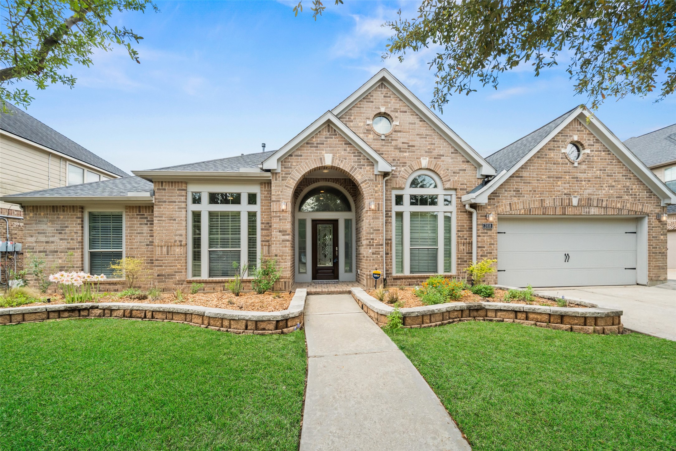 2818 Red Maple Drive Katy, TX 77494 - Photo 2 of 50