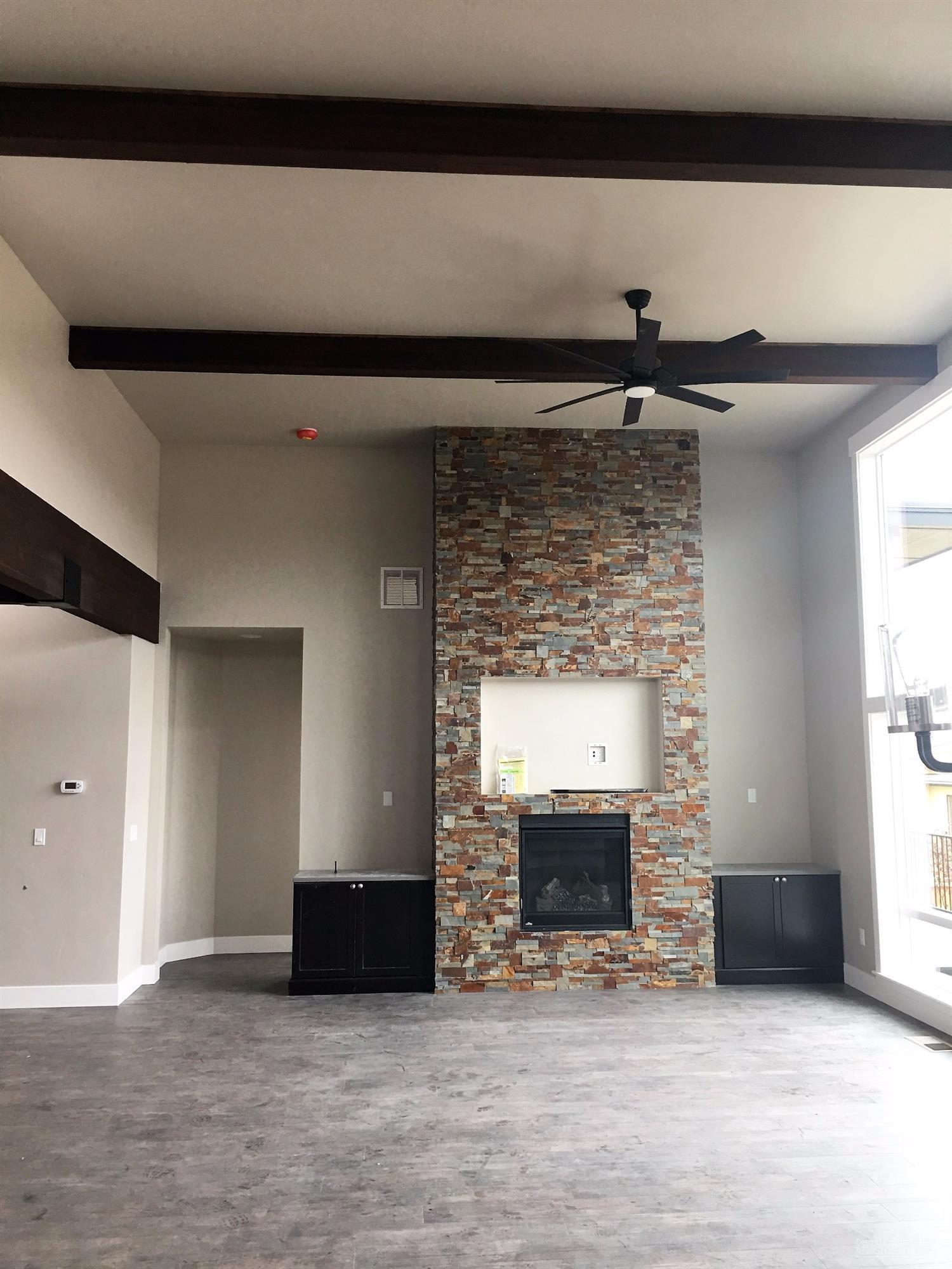 4637 Southwest Zenith Avenue Redmond, OR 97756 - Photo 3 of 6 Additional Photo