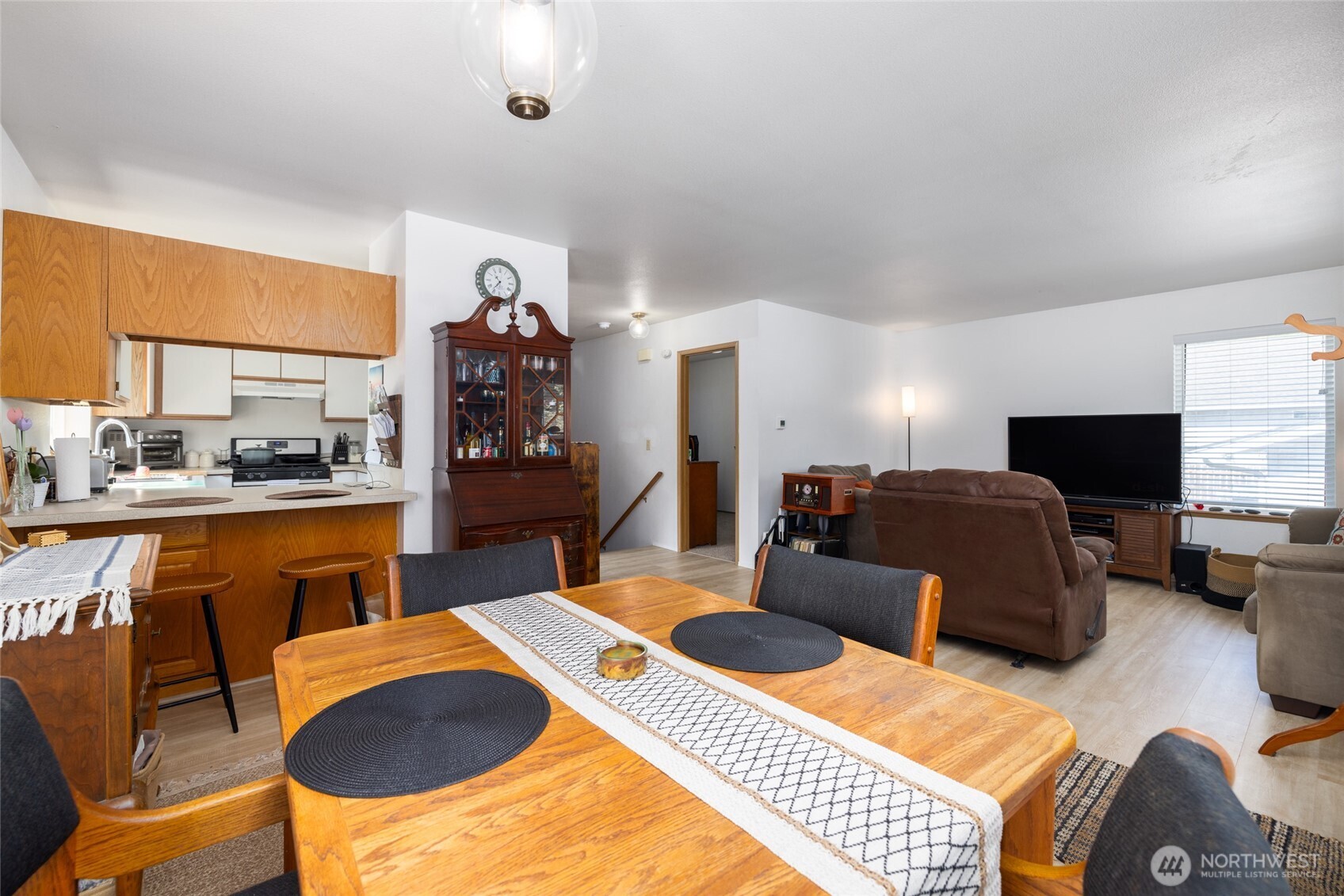 524 Myrtle Street, Unit C D La Conner, WA 98257 - Photo 15 of 38