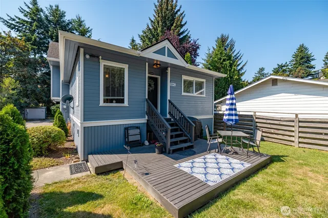 $630,000 | 524 Myrtle Street, Unit C D, La Conner, WA 98257