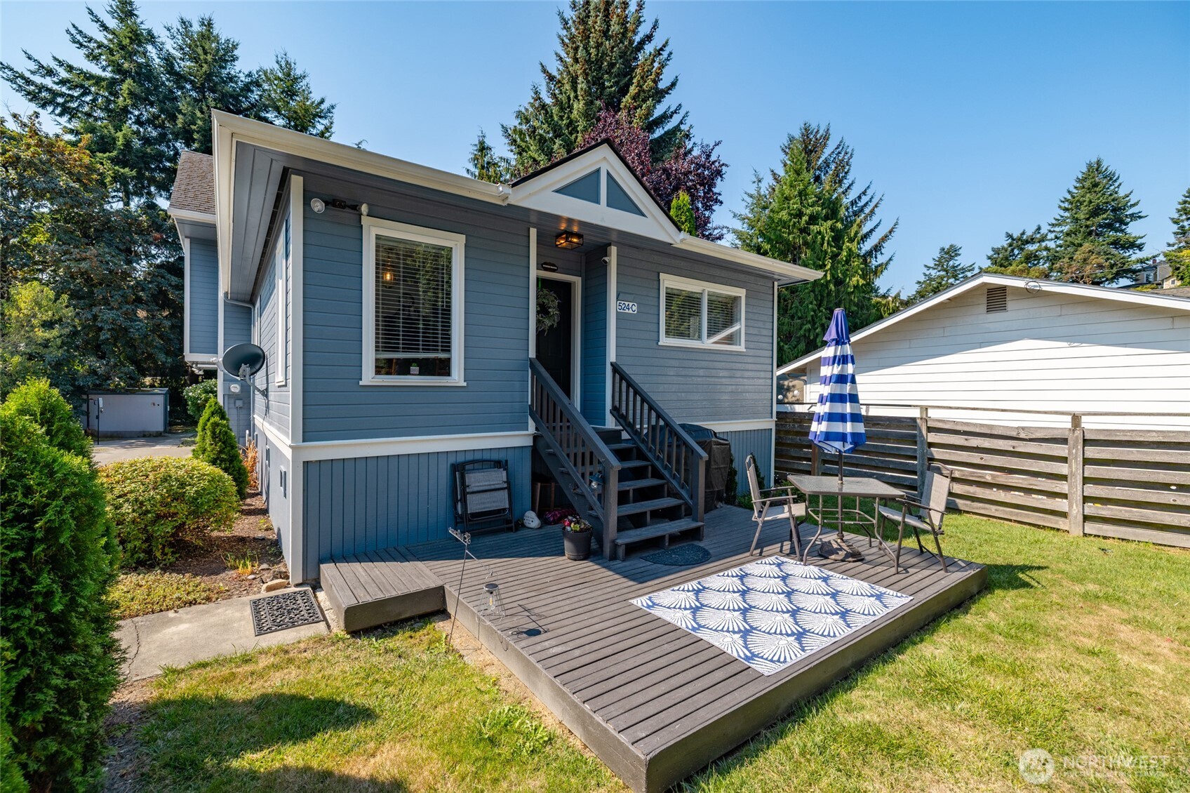 524 Myrtle Street, Unit C D La Conner, WA 98257 - Photo 2 of 38