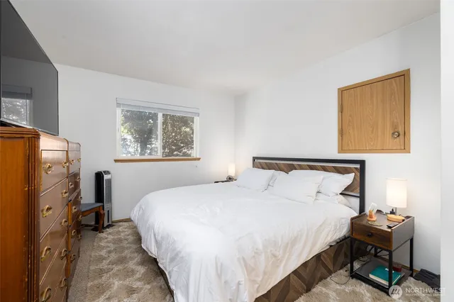 $630,000 | 524 Myrtle Street, Unit C D, La Conner, WA 98257