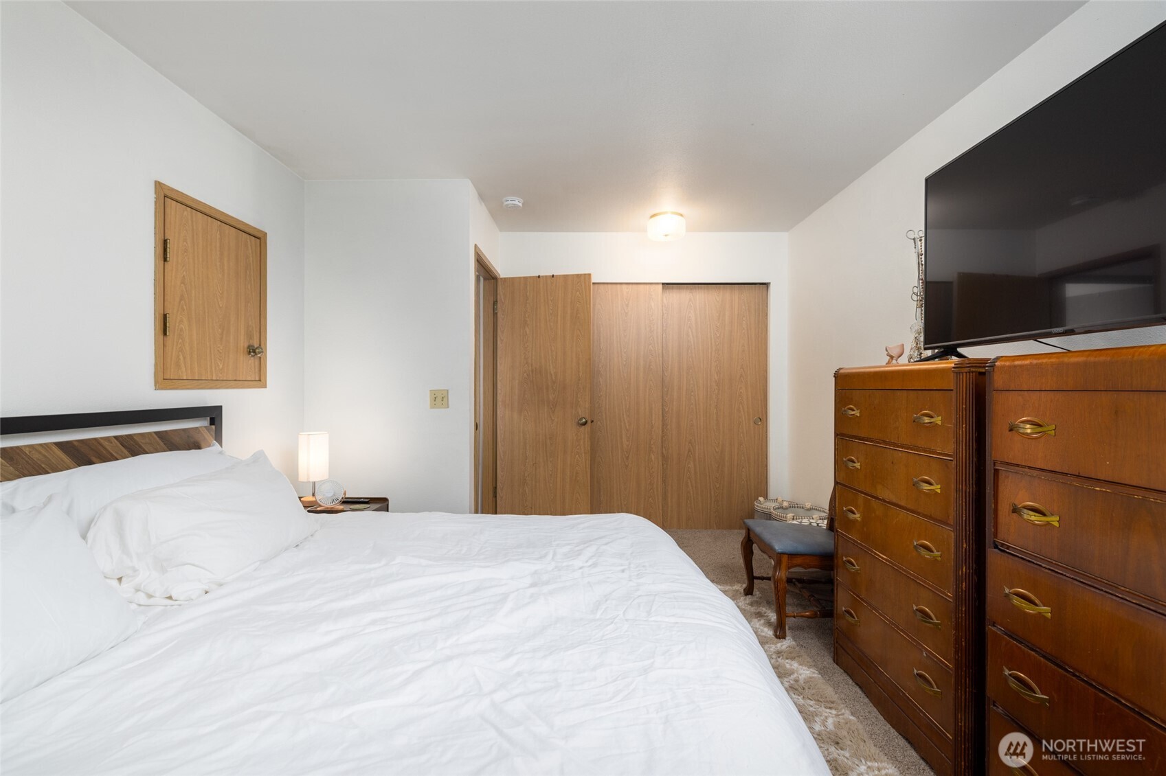 524 Myrtle Street, Unit C D La Conner, WA 98257 - Photo 25 of 38