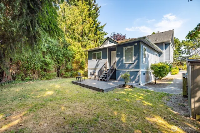 $630,000 | 524 Myrtle Street, Unit C D, La Conner, WA 98257