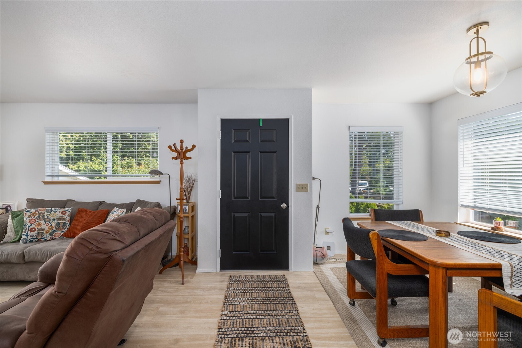 524 Myrtle Street, Unit C D La Conner, WA 98257 - Photo 10 of 38