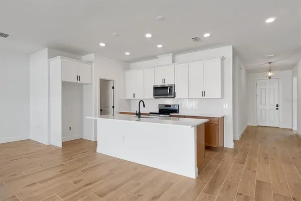 $429,990 | 5745 Wallis Lane, St. Cloud, FL 34771
