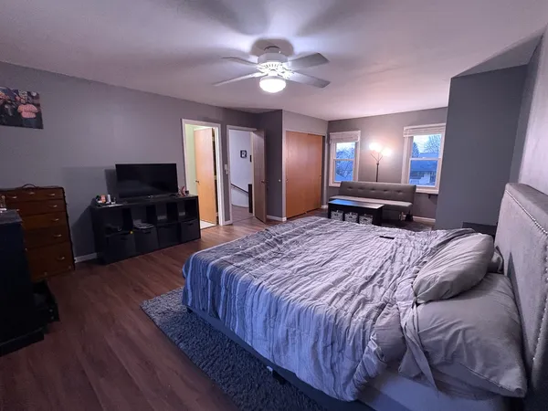 $306,900 | 5524 West Shore Drive, McHenry, IL 60050