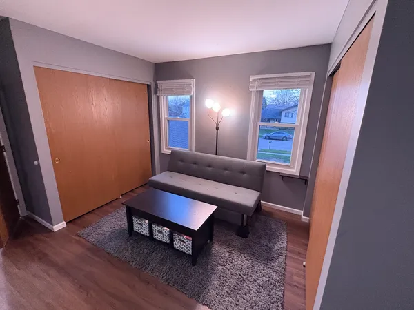 $306,900 | 5524 West Shore Drive, McHenry, IL 60050