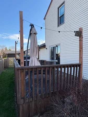 $306,900 | 5524 West Shore Drive, McHenry, IL 60050